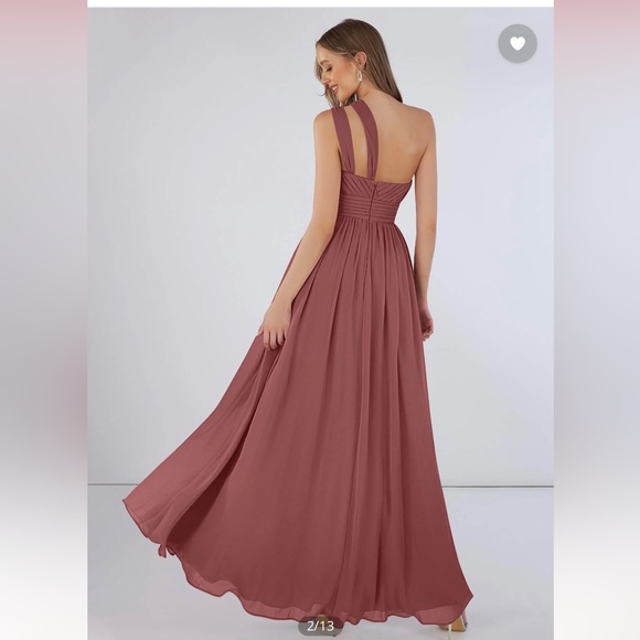 Gently worn Azazie Amethyst Chifron material Bridesmaid Dress. Size 8 - Picture 7 of 14